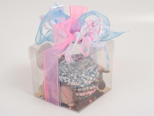 Doosje geboorte chocola gemixed 150 g.